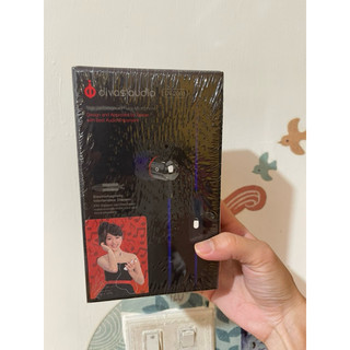 [全新］divas audio DV-2093入耳式耳機 黑色