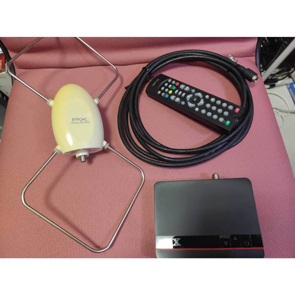 PX大通 HDP-805 高畫質數位電視機上盒 僅測過電 零件品 拍室