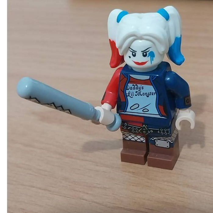 LEGO 樂高 70840 末日堡 哈莉·奎茵 瑪格·羅比 自殺突擊隊 小丑女 球棒 人偶