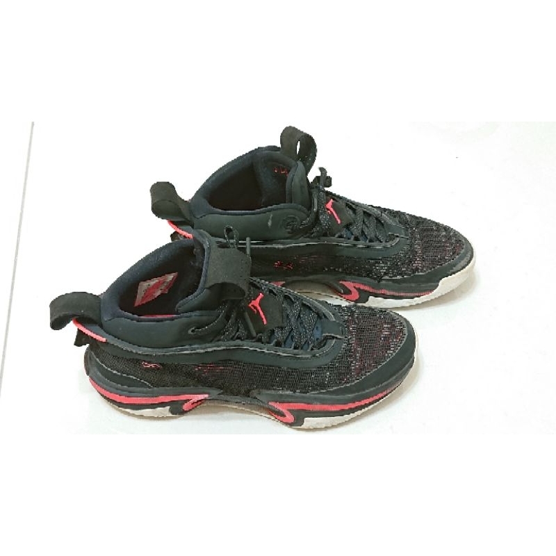 二手很舊Nike Air Jordan XXXVI PF籃球鞋AJ36喬丹36 DA9053-00黑螢紅 底磨平 US9