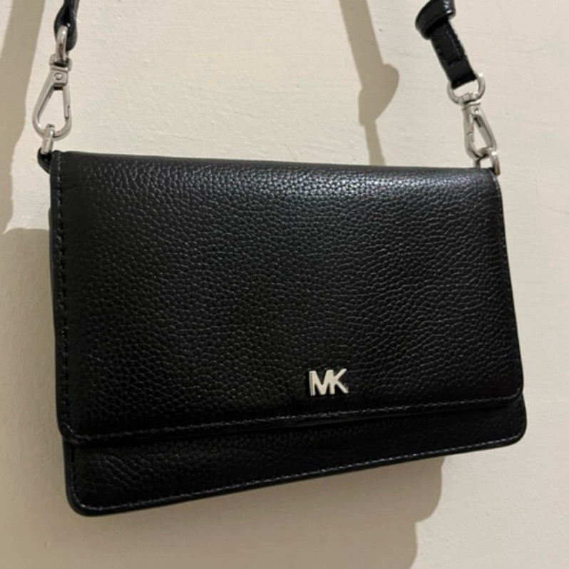 Michael Kors 銀色MK Logo Woc 翻蓋 磁扣 長夾 錢包 手機袋 側背包