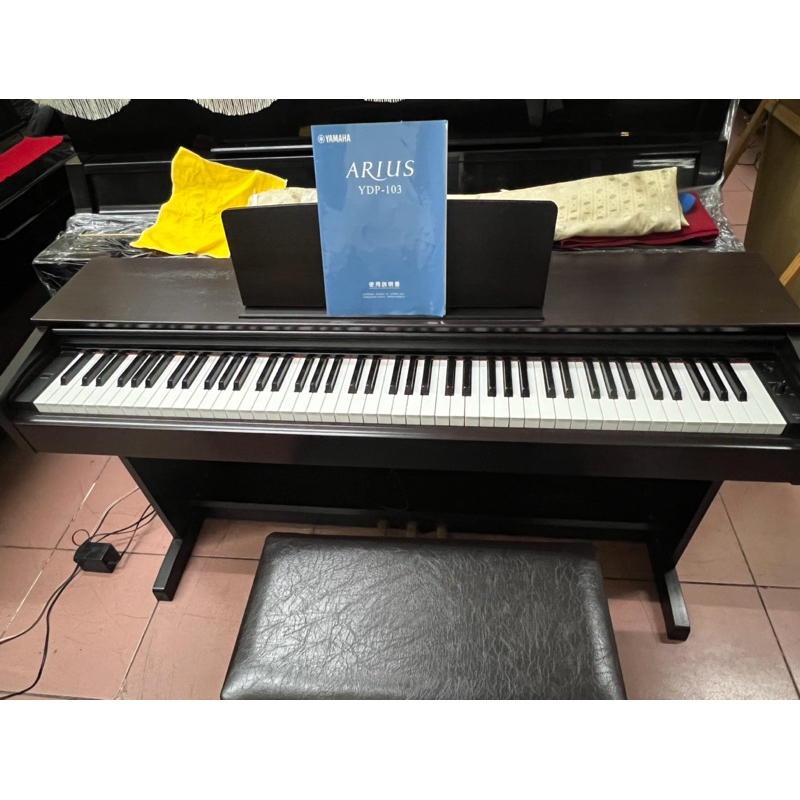 『三十五年二手中古鋼琴老工廠』山葉二手鋼琴買賣，中古鋼琴買賣。Yamaha 數位鋼琴88鍵（型號：YDP-103)