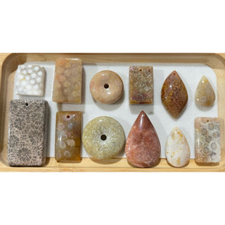 天然珊瑚玉水滴方牌無事牌平安扣精品吊墜 | 綠果翡翠·珊瑚玉