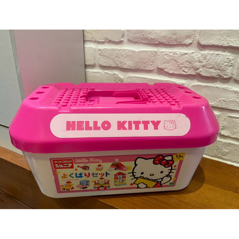 《好物分享》好好玩+邏輯訓練☘️1.5以上~4歲 百貨購入 Hello Kitty 粉彩桶裝積木組(I組）