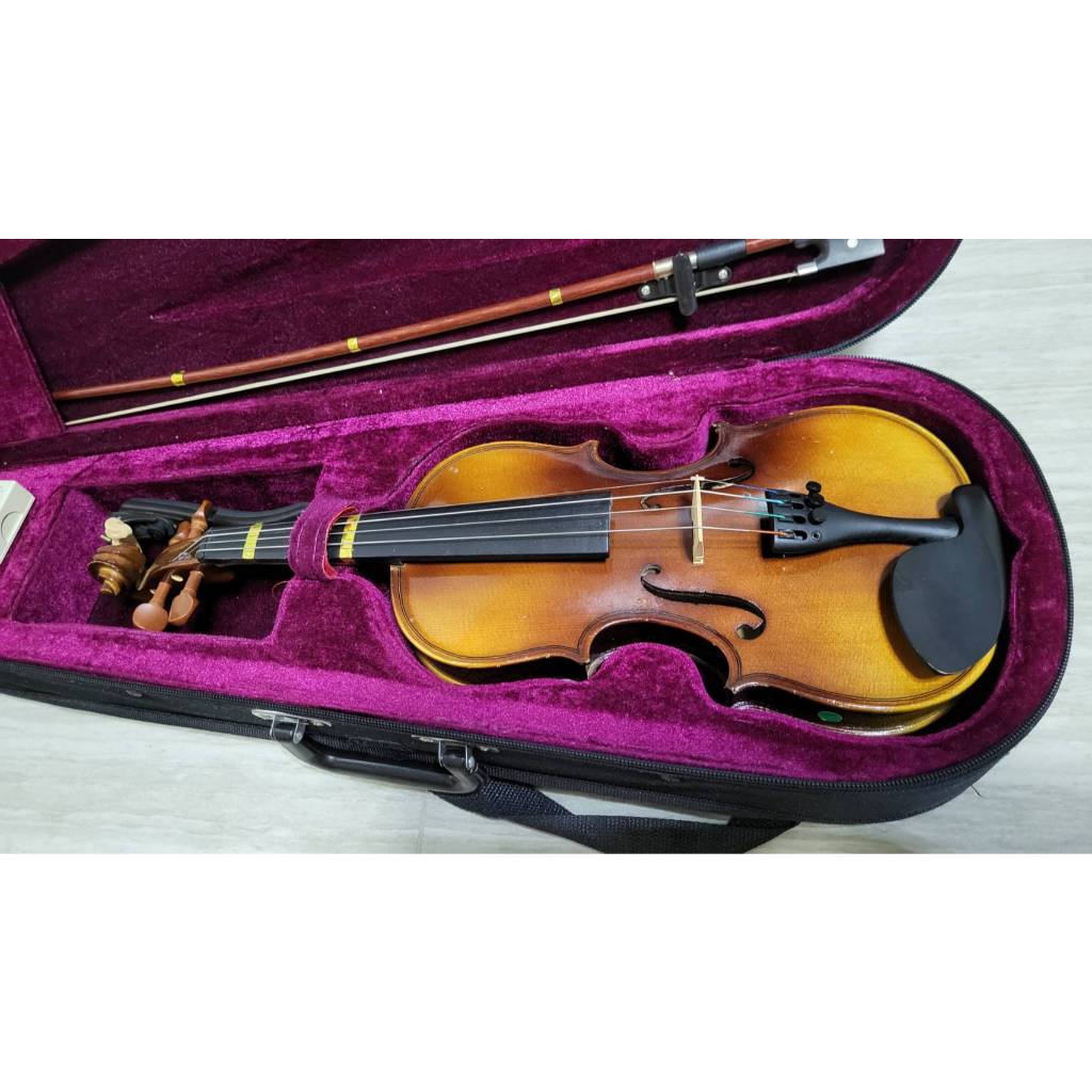 1/4尺寸 入門小提琴 附配件：琴盒、琴弓、松香、肩墊 (二手，使用一年)
