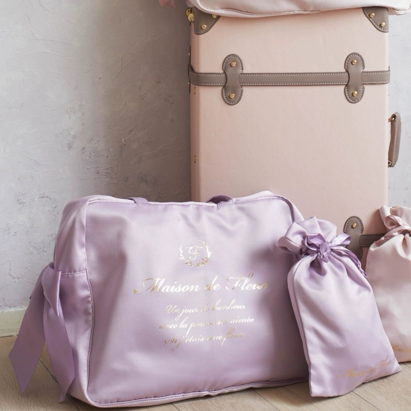 Maison de FLEUR日本燙金字母雙緞帶蝴蝶結行李袋
