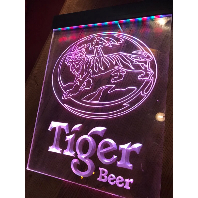 老虎啤酒 Tiger Beer 早期 變色 招牌燈 看板燈 酒類 燈箱 啤酒 燈 掛燈 壁燈 變色燈箱 收藏 酒吧