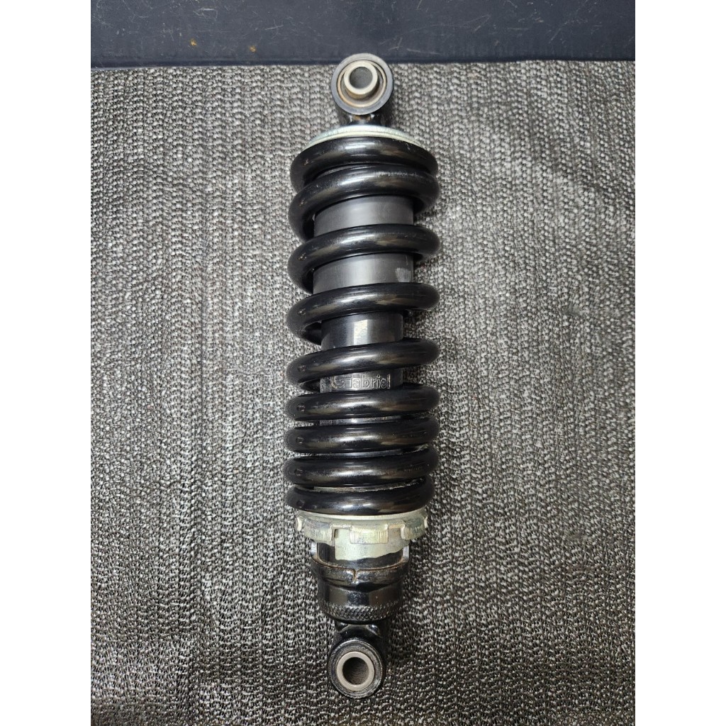 FZS 150 V3 後避震 避震 懸吊系統 原廠 零件 中古 二手 殺肉 山葉 YAMAHA FZS150