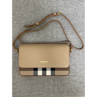 BURBERRY 格紋翻蓋斜背包全新 購於法國