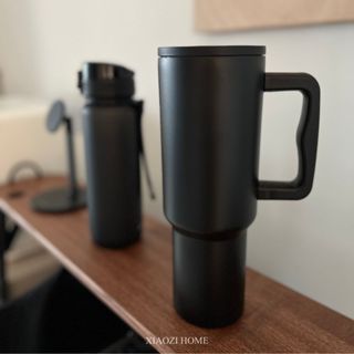 𝑿𝒊𝒂𝒐𝒁𝒊 現貨+實拍照 手提冰霸杯+贈不鏽鋼吸管組40oz保冰杯保溫杯環保杯隨行杯吸管水壺外帶杯1200ml可車用
