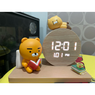 韓國正品 KAKAO FRIENDS 萊恩&春植木質電子時鐘 二手