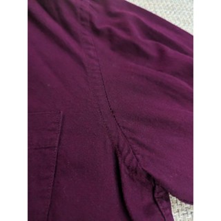 日本 UNIQLO 暗紅色棗紅色棉質長袖襯衫 紅色休閒襯衫 M號