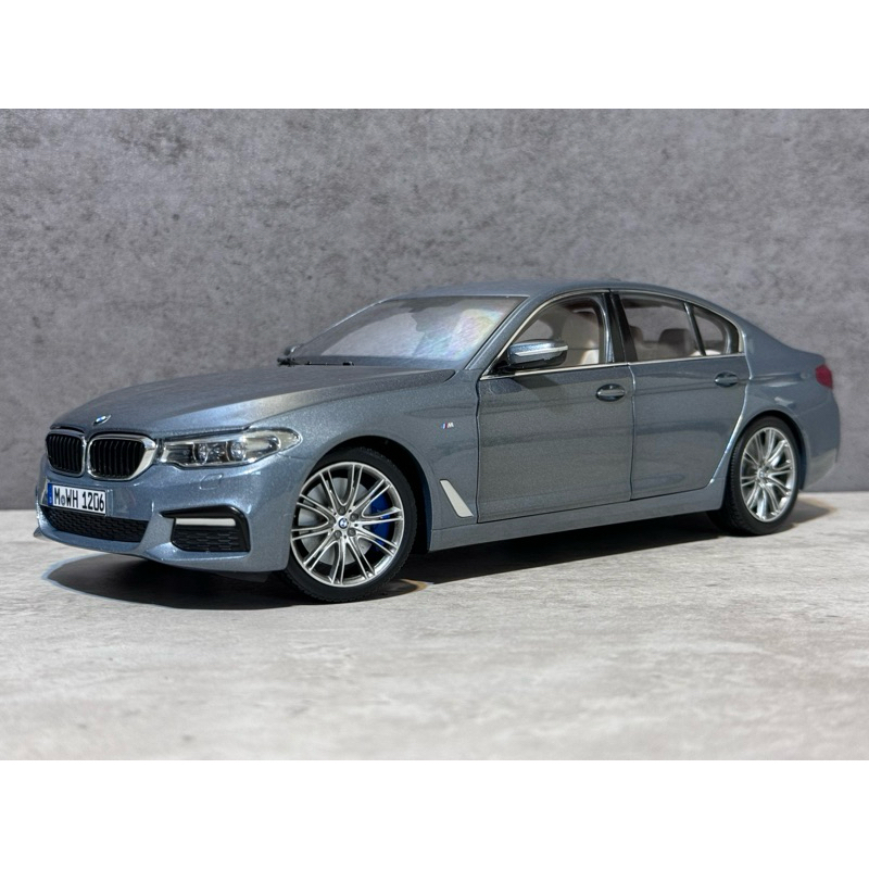 【BMW原廠精品Kyosho製】1/18 BMW G30 540i M Sport 1:18 模型車