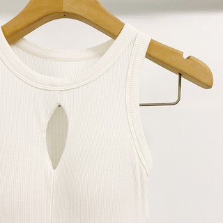 性感挖洞 無袖削尖 Bra/Bra Top背心上衣 白 薄款