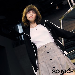 SO NICE【特惠】涼感衣 削肩上衣 細肩帶 白色 [削肩細肩帶坑條冰絲針織上衣]【58440021】