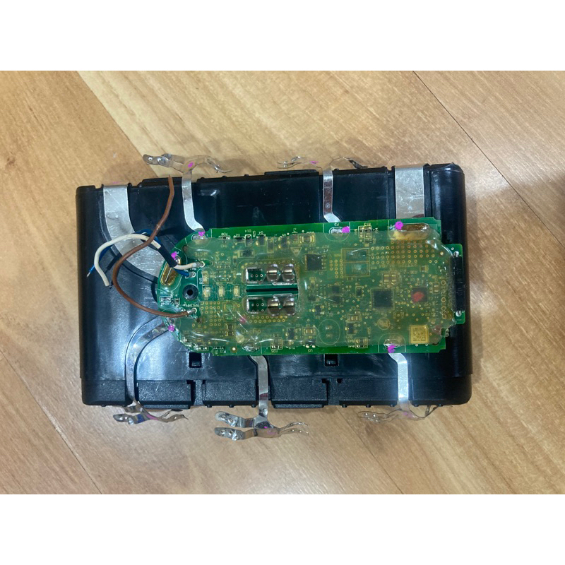 21700電池支架戴森V8適用原廠外殼與保護版(不含保護板)