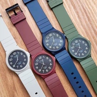 CASIO 卡西歐 薄型大數字指針中性錶 (MQ-24UC)