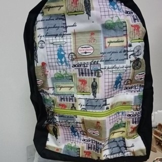 宏碁股東贈品 輕巧塗鴨後揹包/大小約35×13×24公分