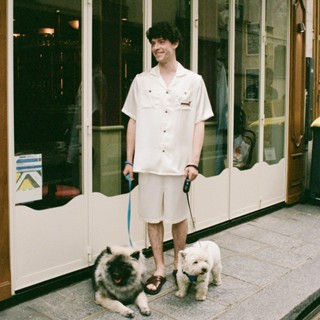 NotJustPajama 臘腸小狗男士22姆米真絲短袖居家服/涼爽舒適桑蠶絲睡衣套裝/紀念日禮物/送老公禮物/英國品牌