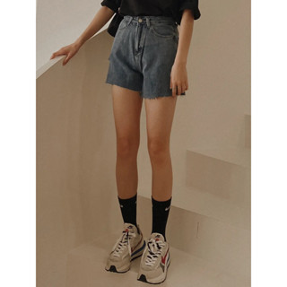 轉賣TruDa MoDa 側割破深系牛仔五分褲