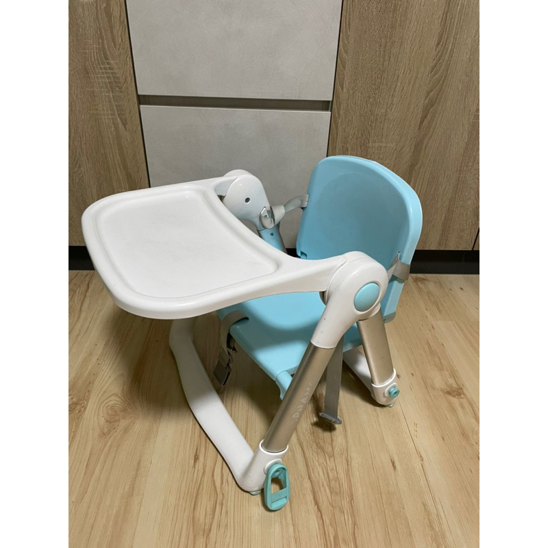 二手-英國Apramo Flippa攜帶式折疊式 兒童餐椅—馬卡龍藍
