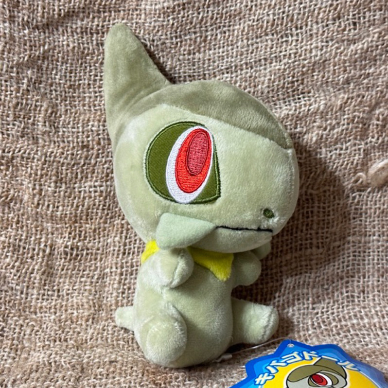 牙牙🦖布偶 Pokémon 日本🇯🇵帶回 正版全新標籤未拆 附購物袋 18公分（角很高） 寶可夢 神奇寶貝 皮卡丘