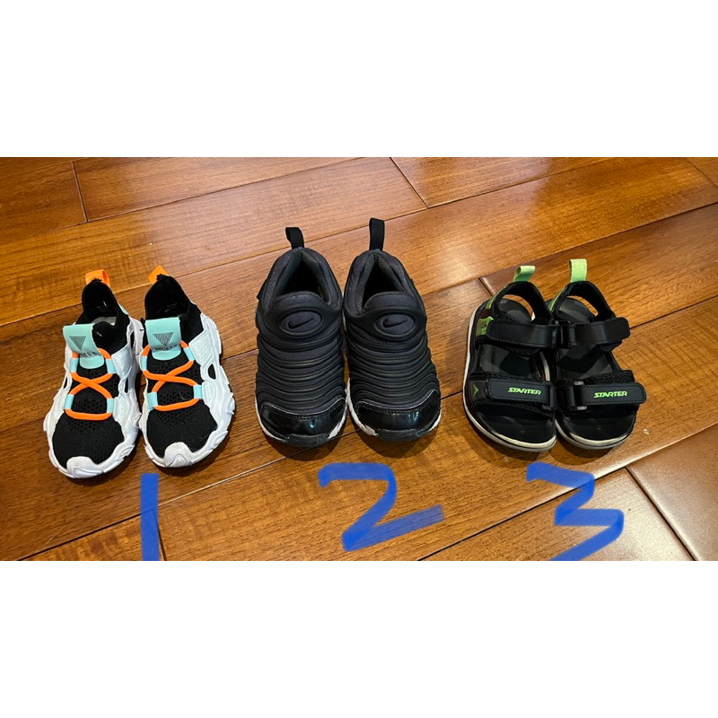 鞋子編號1.小童布鞋。2.Nike球鞋。3.小童涼鞋。