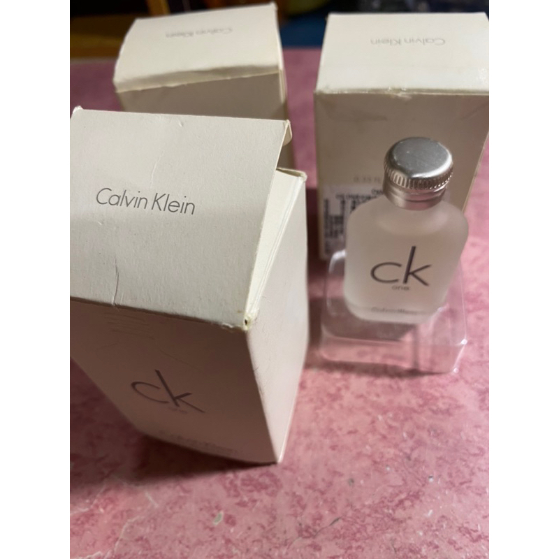 CK ONE中性淡香水（10ml)-國際航空版