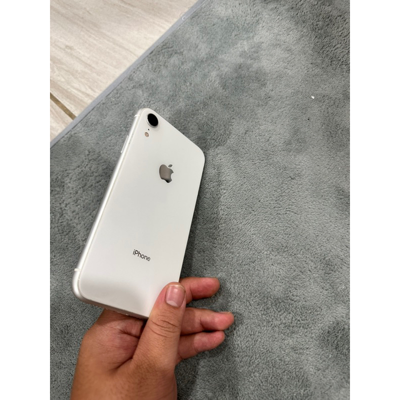 iPhone xr 128g