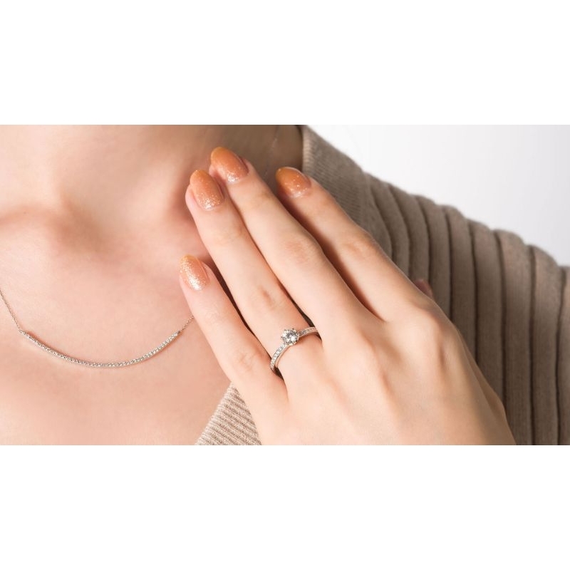 I-PRIMO 鑽戒 婚戒 求婚戒 鑽石 / 旗艦店購入價9萬4 / 出售價只要4.9萬！／全場最優惠