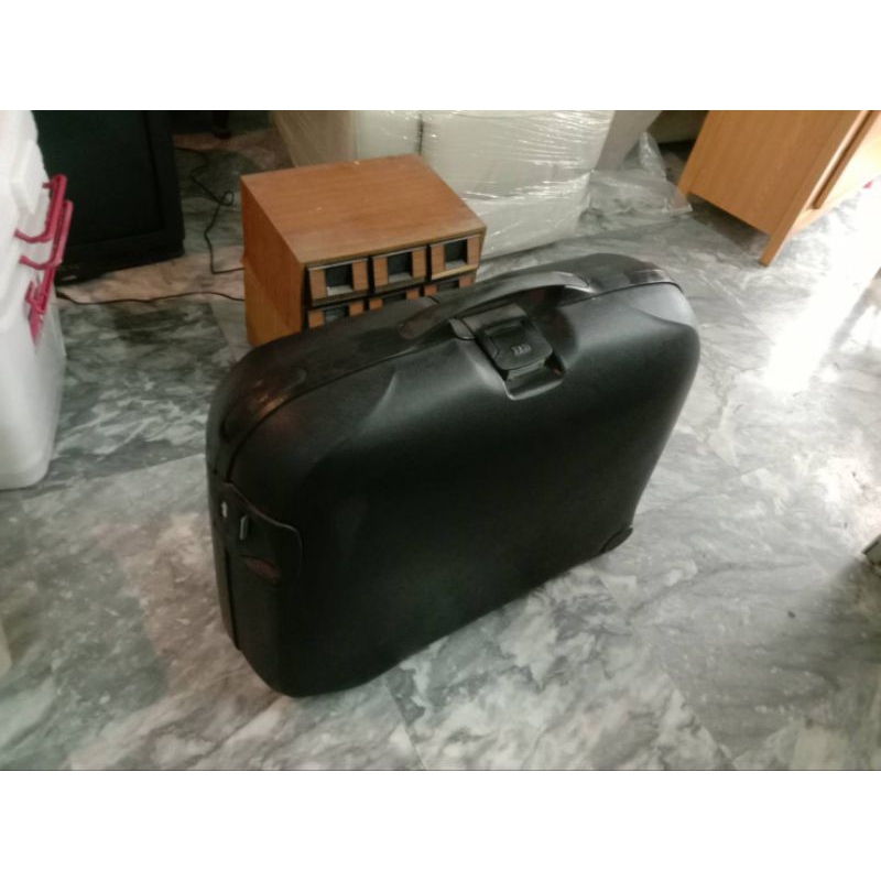 美國Samsonite品牌，硬殼行李箱，共2個！寬70高62厚27