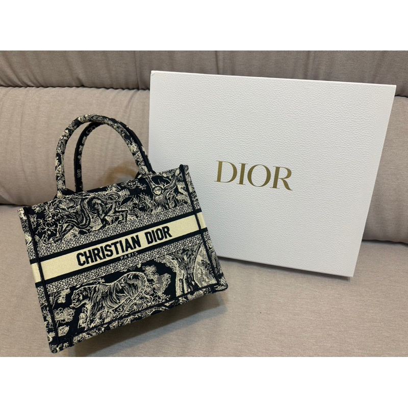 Dior 迪奧 正品，中號 刺繡 托特包 購物袋 手提袋