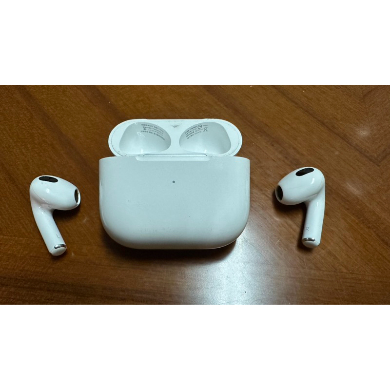 【Apple】AirPods 3 有盒裝 （可面交）