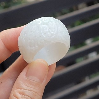 嗨，寶貝銀飾珠寶* 緬甸玉A貨 翡翠飾品☆保證A貨 糯種白翡翡翠 雕件玉戒 戒指☆10-7