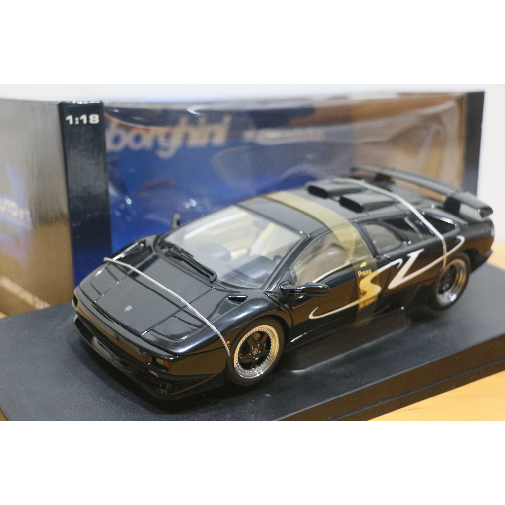 AUTOart 1/18 LAMBORGHINI DIABLO SV BLACK 蘭博基尼 黑 全新未拆