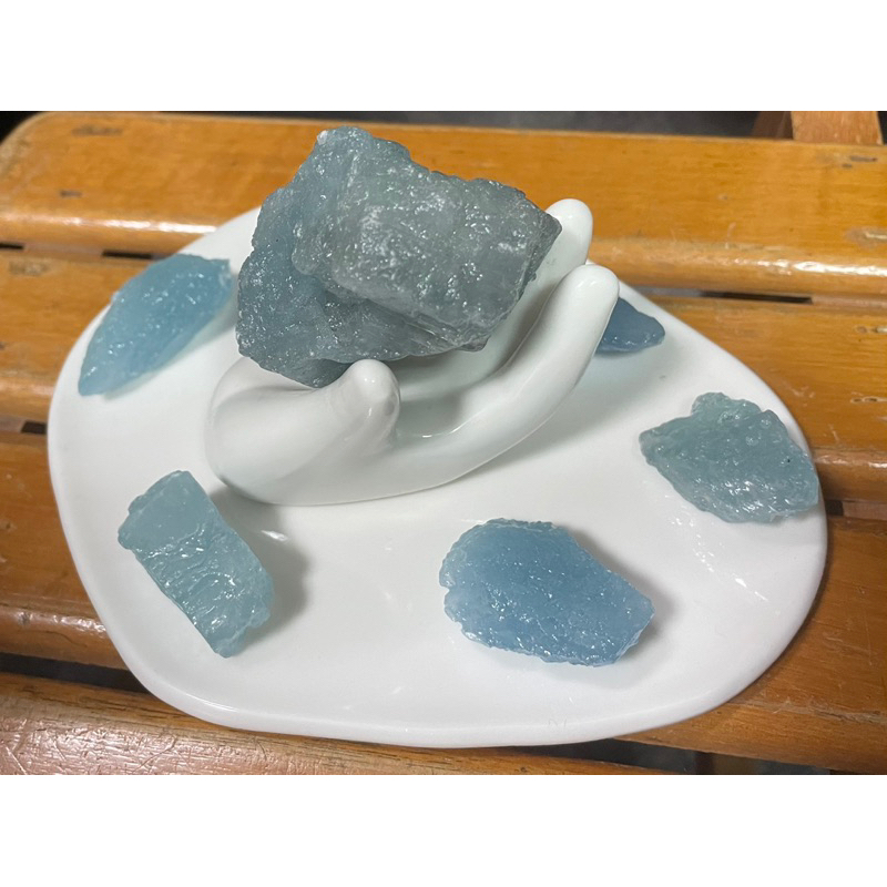 晶韻晶石🌊海藍寶原礦碎石七星陣組（不含盤） 🌊喉輪加強表達力