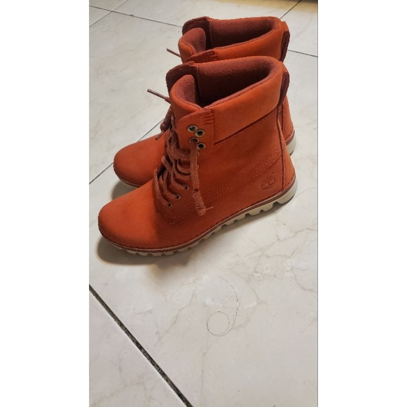 timberland 女生短靴 尺寸36（22.5)