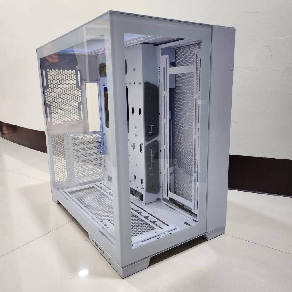 聯力Lian Li O11 Dynamic Evo (computer case)玻璃透 白色 主機殼