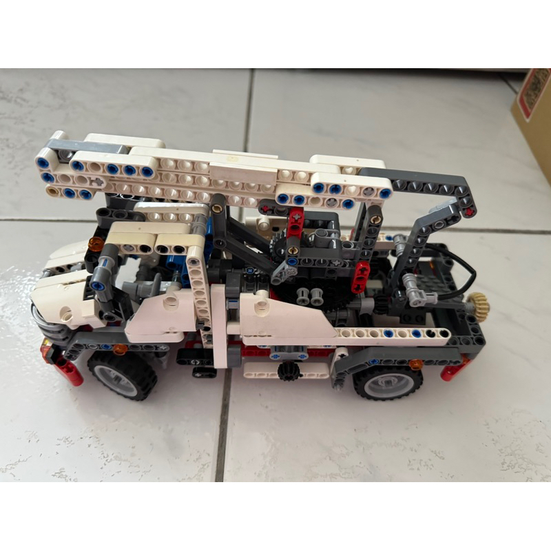 [二手］LEGO 樂高積木 Technic系列 科技系列 #8071 Bucket Truck 鏟斗車