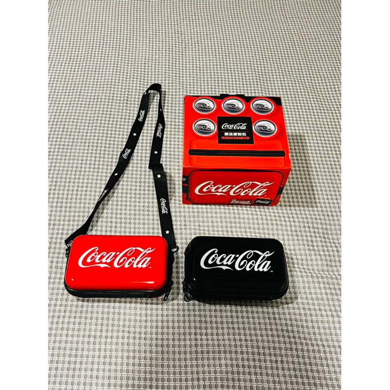 COCA COLA 可口可樂 潮流硬殼包禮盒 紅色/黑色