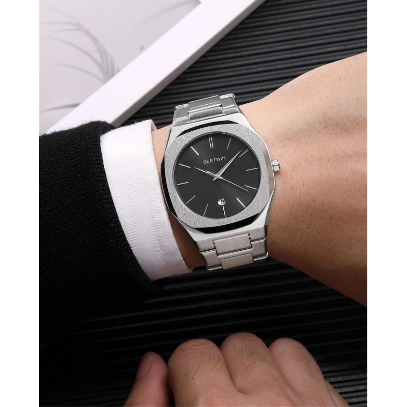 Luxury Personality Quartz Watch CalendarDisplay/豪華個性石英手錶日曆顯示