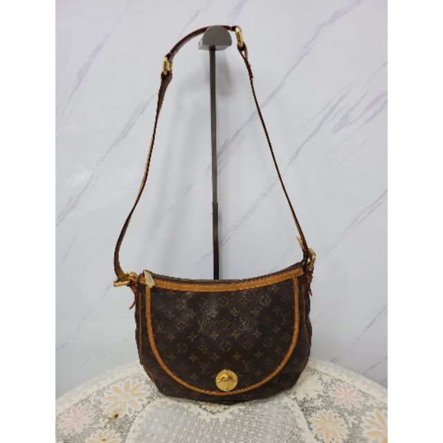 [限時優惠] 正品保證 LV 經典花紋 大肚臍包 斜背包