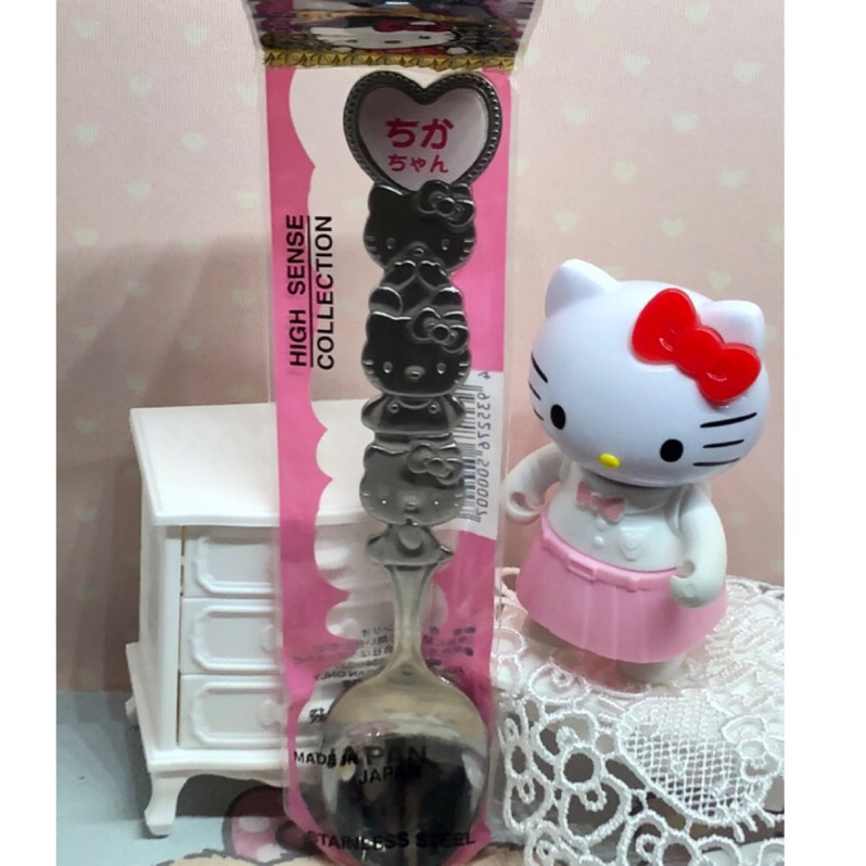日本帶回來的Hello Kitty特殊鐵湯匙不鏽鋼的收藏品