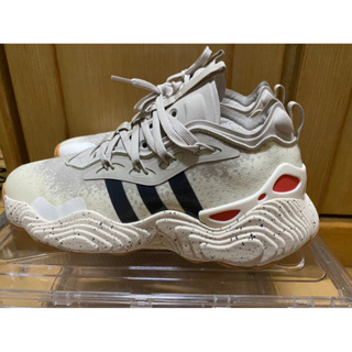 Adidas Trae Young 3 籃球鞋 US12