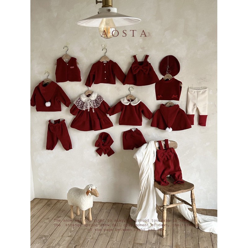 正韓童裝代購🇰🇷韓國Aosta 聖誕系列 新年紅色系蝴蝶結🎀洋裝 連身褲斗篷外套連帽上衣小童 嬰兒