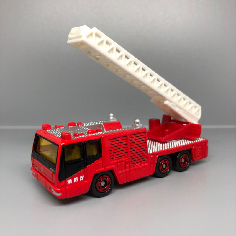 Tomica hino fire truck 消防車 雲梯車