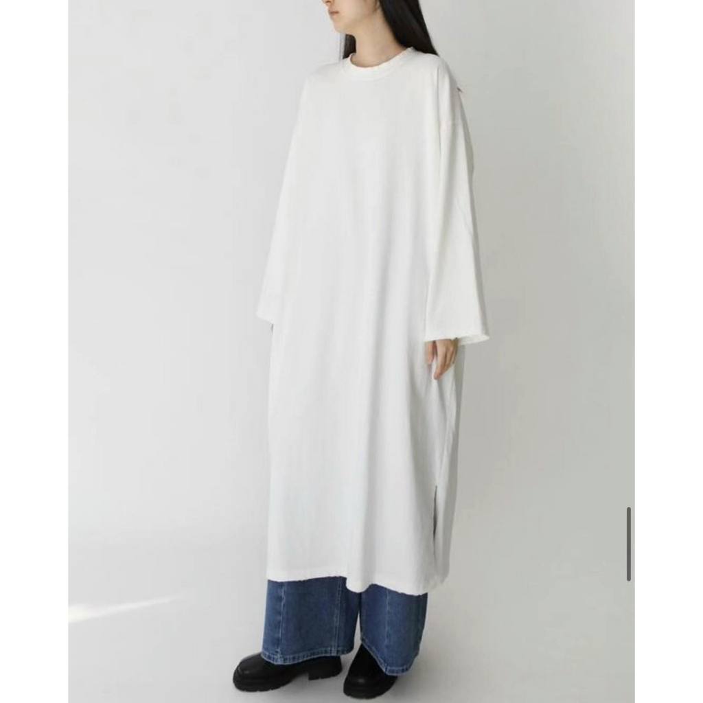 (免運現貨白色) yoom 素色寬鬆開岔連衣裙 (妳有喜歡就來問價錢會再便宜) (正韓東大門檔口)