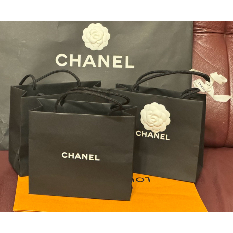 【May】Chanel香奈兒專櫃紙袋、山茶花