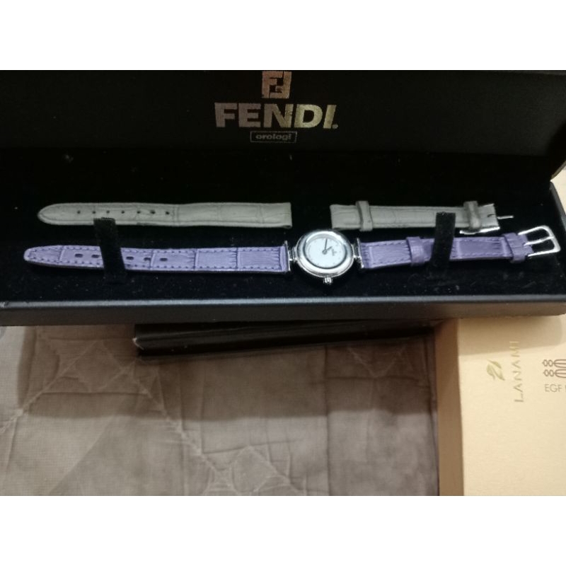 芬迪Fendi 手錶 正常走動 貝殼錶面 vintage 古董收藏絕版手錶有附原廠錶帶和錶盒