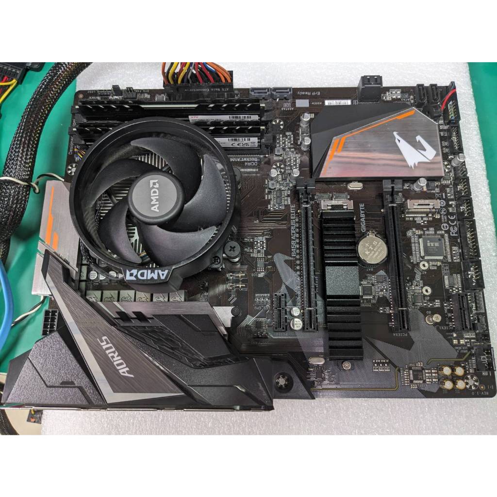 技嘉 GIGABYTE B450 AORUS ELITE ATX 主機板 + AMD R5-3600X(含原廠風扇)